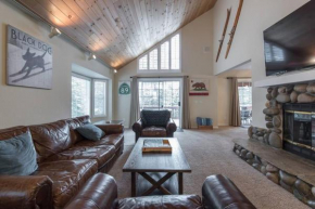 Tahoe Vista Home w/ Spa close to Northstar & Lake